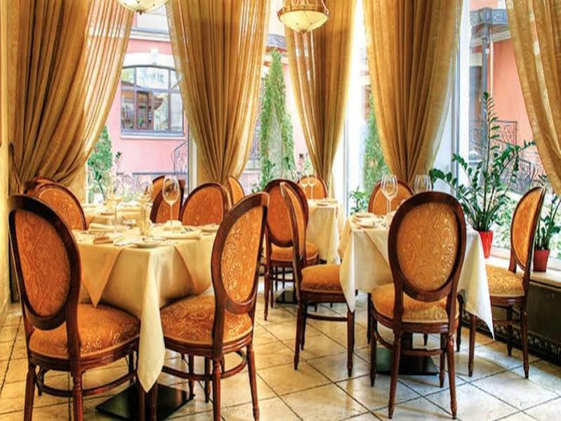 Optima Collection Podil Plaza Hotell Kiev Eksteriør bilde