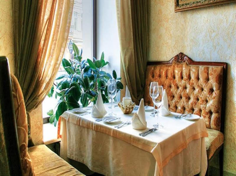 Optima Collection Podil Plaza Hotell Kiev Eksteriør bilde