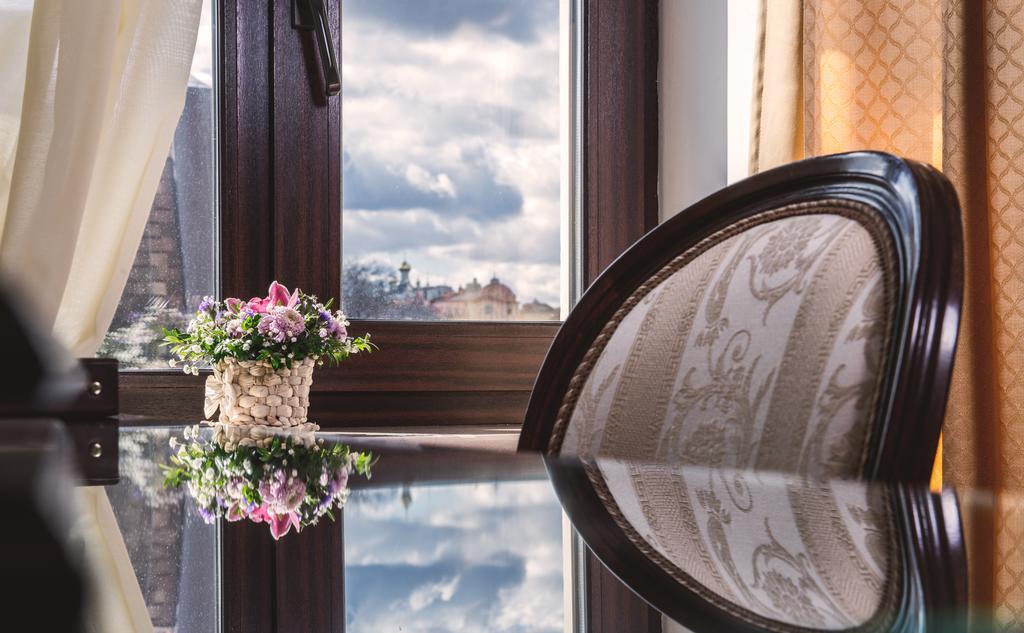 Optima Collection Podil Plaza Hotell Kiev Eksteriør bilde